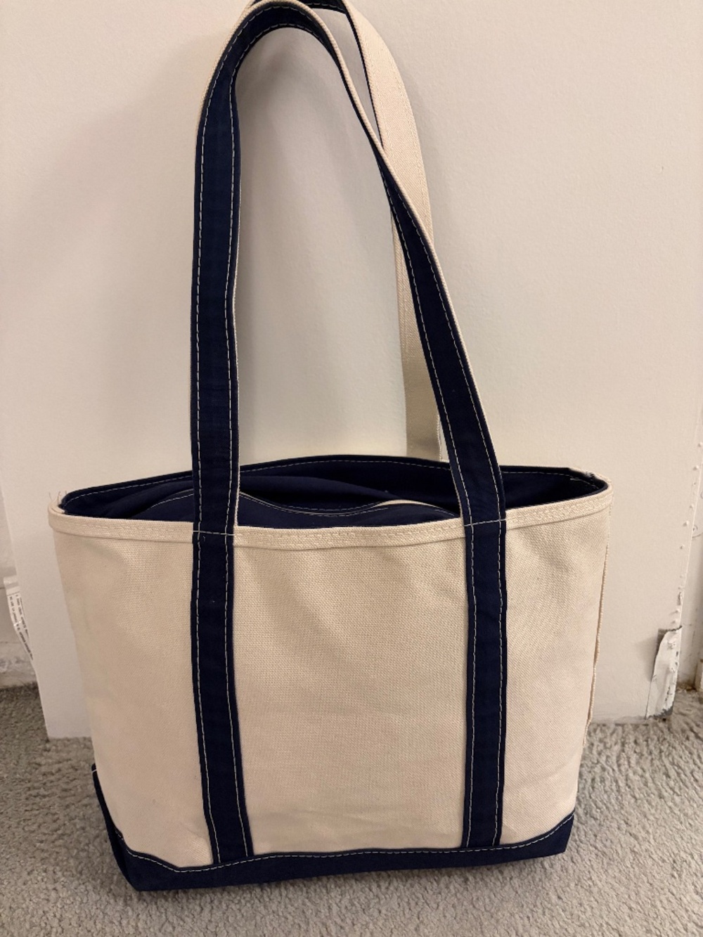 L.L.Bean Boat and Tote Bag Natural Canvas Navy Blue Zip Top Shoulder Tote